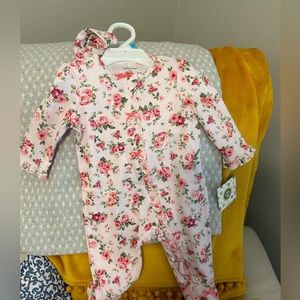 Floral baby girl onesie- 6 months